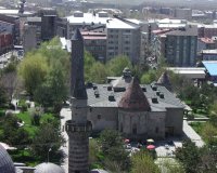 Erzurum'da bir Şubat g&uuml;n&uuml;